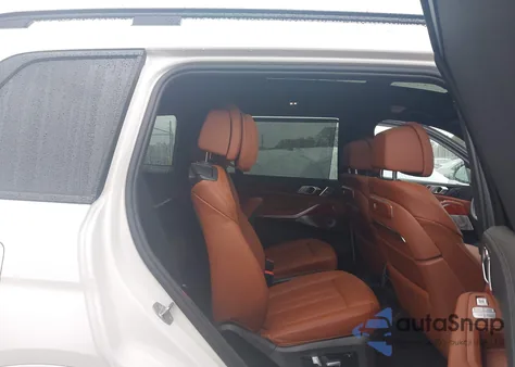 2023 BMW Alpina Xb7 z USA, uszkodzony, nr VIN 5UX43EM12P9R55265